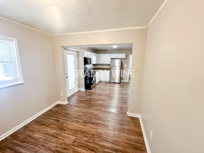 Building Photo - 9009 Yarmouth Dr