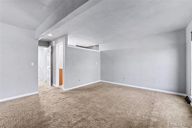 Building Photo - 9472 W Utah Pl