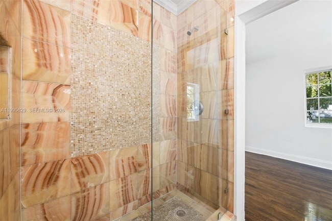 Building Photo - 1545 Meridian Ave