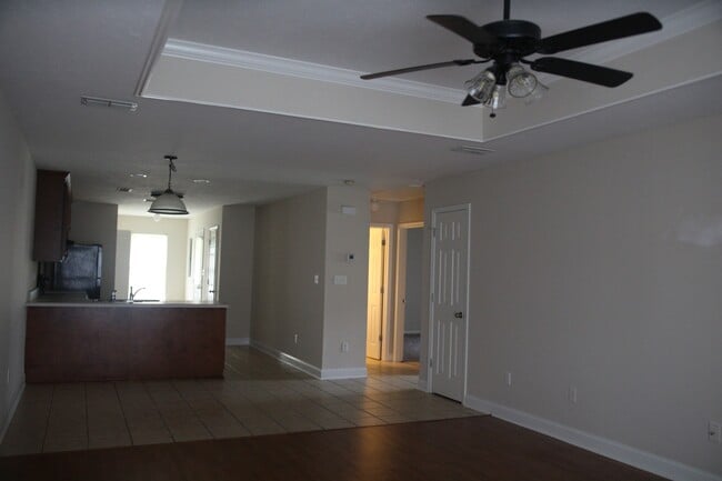 Building Photo - 134 Westcott Ln