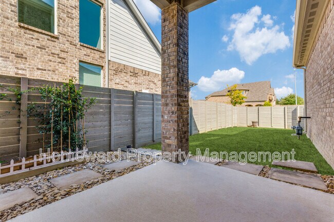 Building Photo - 5510 Depot Dr