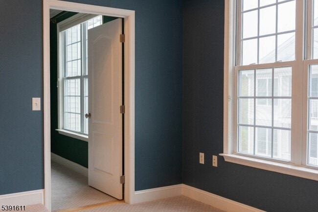 Building Photo - 8409 Sanctuary Boulevard