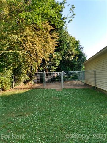 Building Photo - 1106 Balthis Dr