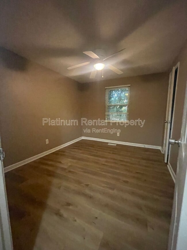 Building Photo - 3987 Cherokee Trail