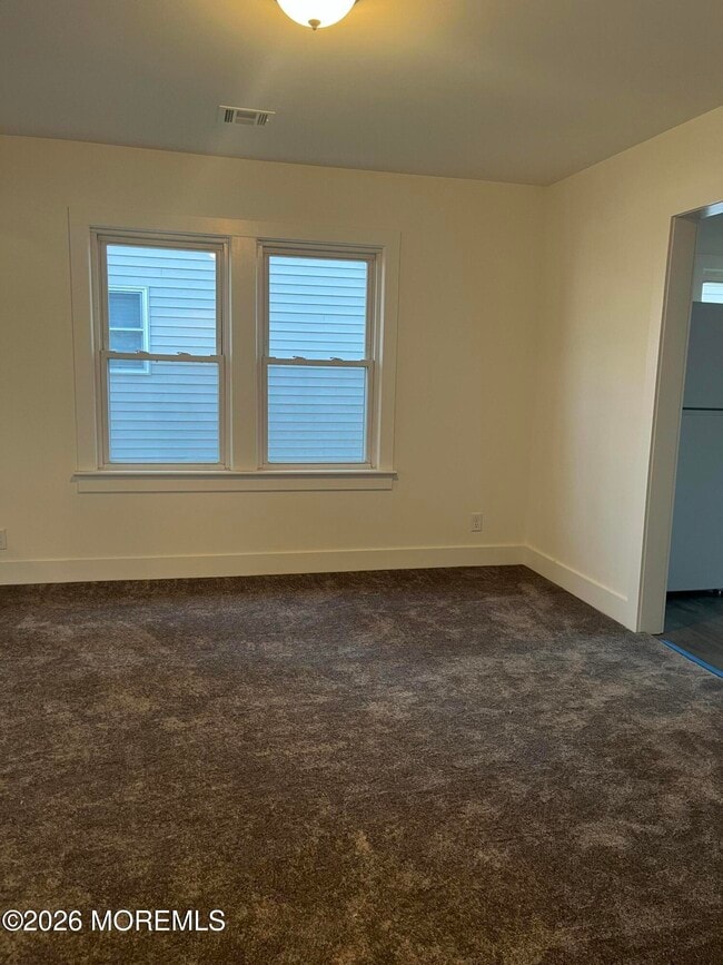 Building Photo - 17 Ward Ln