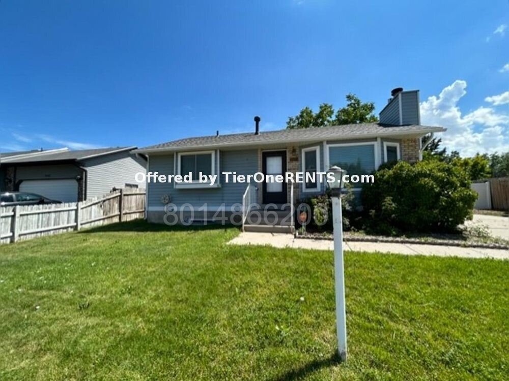 Building Photo - This property offers a NO DEPOSIT option available for qualified renters!