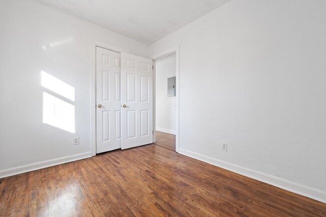 Building Photo - Charming All-Brick 3 Bedroom Durham Rental –  Available NOW!