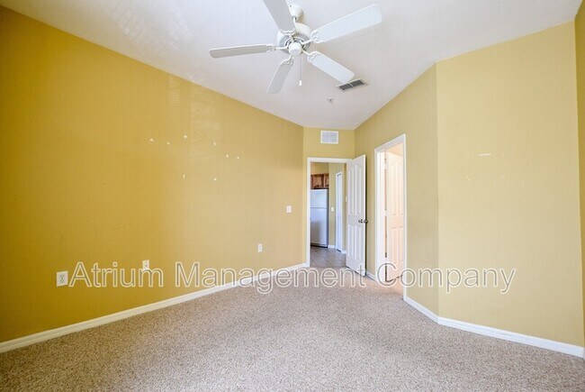 Building Photo - 6153 Metrowest Blvd