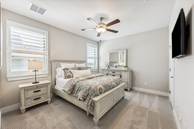 Building Photo - 6821 Little Serenity Cove