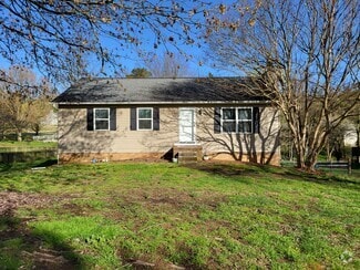Building Photo - 10609 Sprawls Point