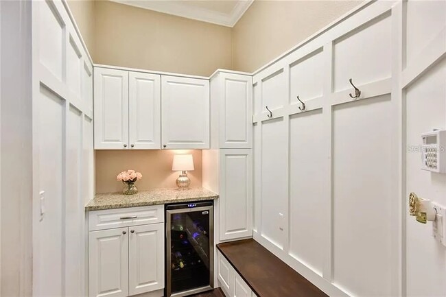 Building Photo - 1560 Shadowmoss Cir