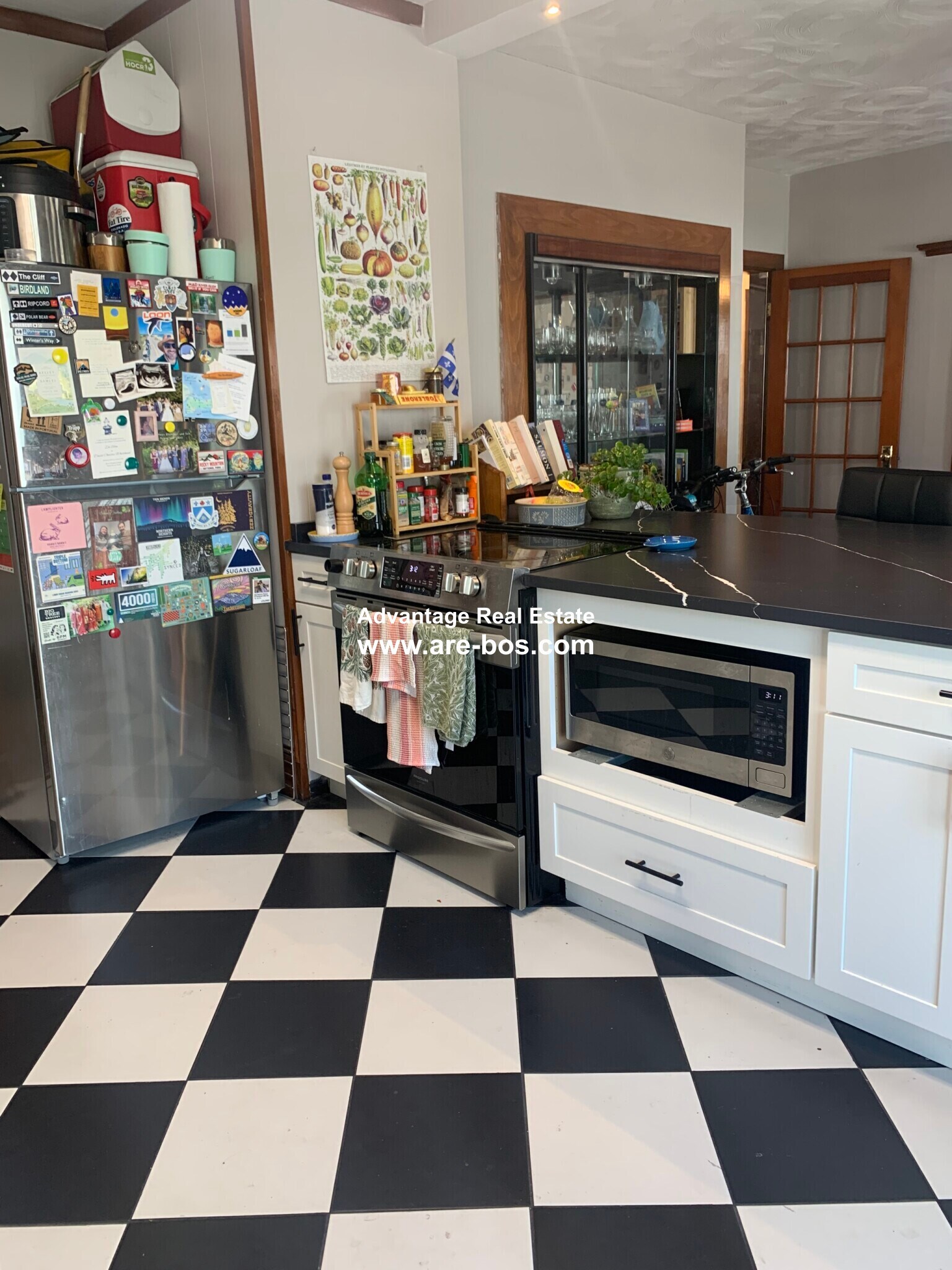 Building Photo - 81 Litchfield St