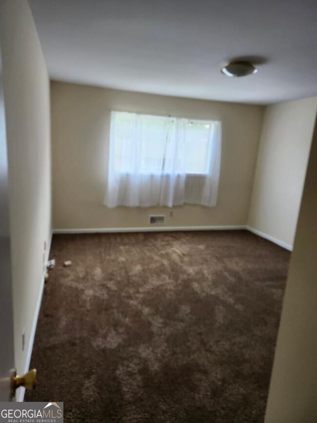 Building Photo - 2325 Wexford Dr