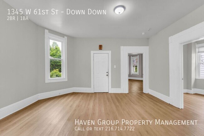 Building Photo - 1345 W 61st St