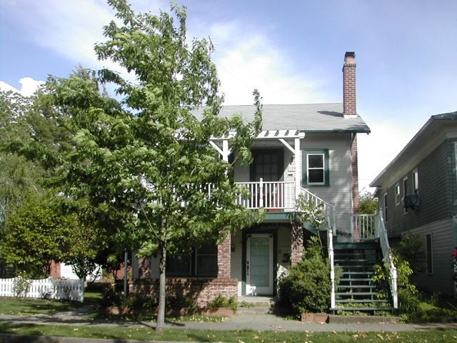 Building Photo - 1249 33rd St