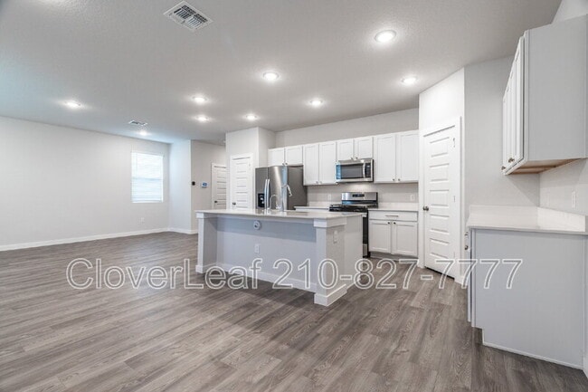 Building Photo - 5711 Topaz Wy