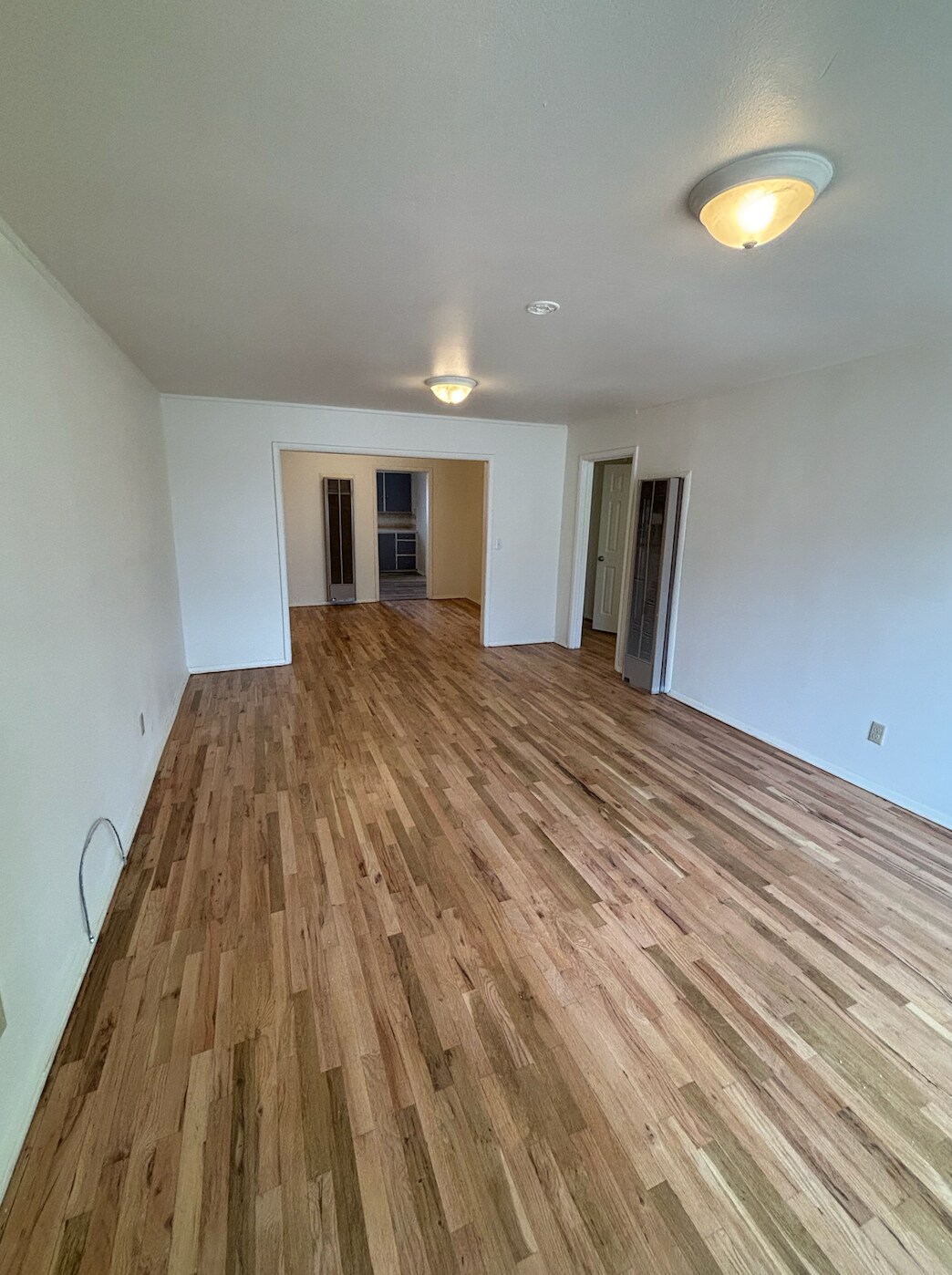Building Photo - 1307 E Flint St