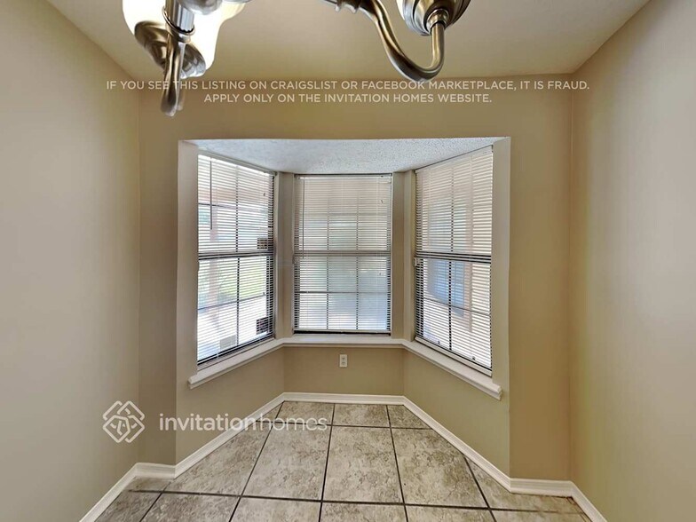 Building Photo - 3657 Lumberjack Cir S