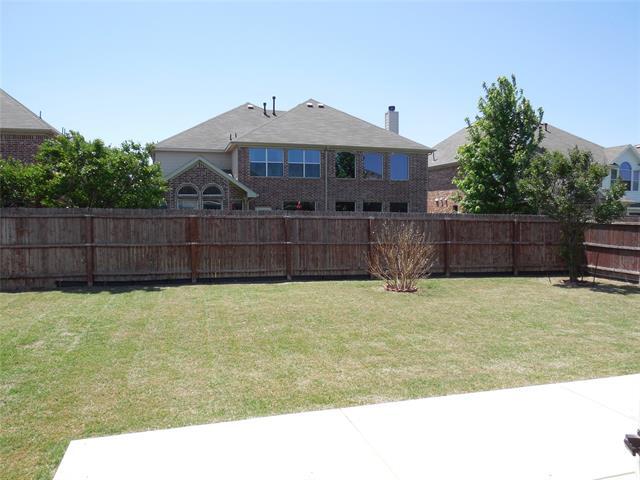 Building Photo - 10011 Teal Hollow Dr