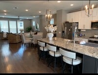 Building Photo - 9303 Bauer Vista Dr