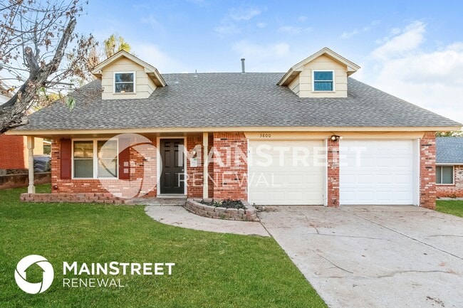 Building Photo - 3800 Larkwood Dr