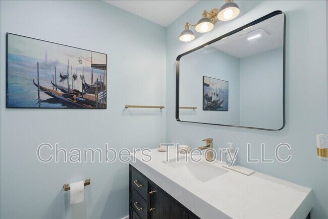 Building Photo - 14410 Otis Ct