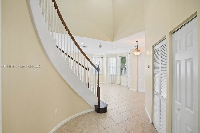 Building Photo - 15674 SW 53rd Ct