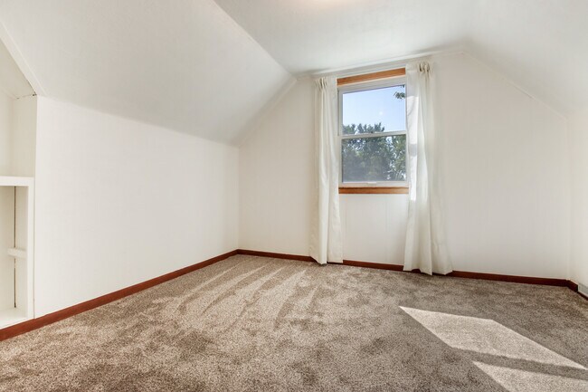 Bedroom 3 - 1015 1st St