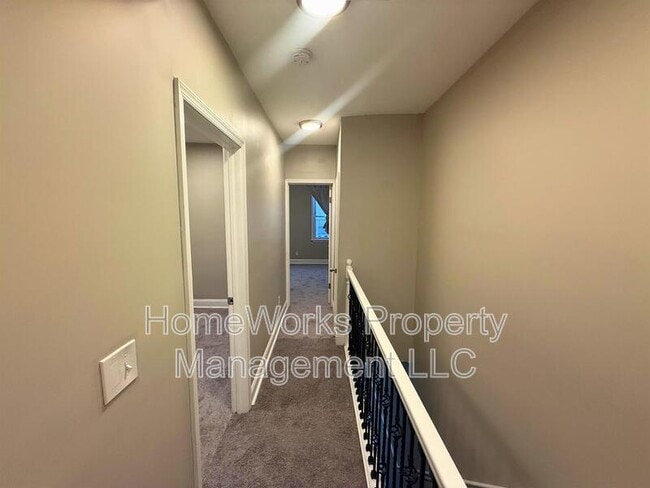 Building Photo - 1243 Washington Blvd