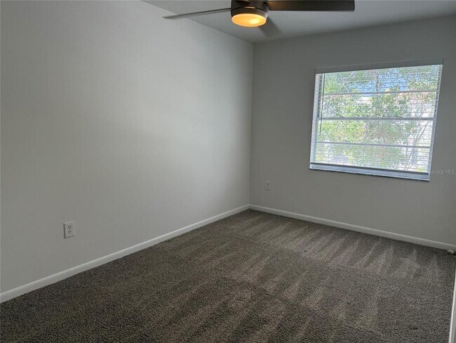 Building Photo - 305 S Westland Ave