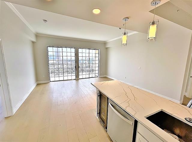 Building Photo - 3225 Turtle Creek Blvd Blvd