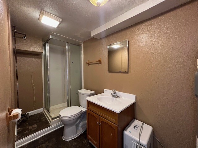 Building Photo - 720 Haines Ave