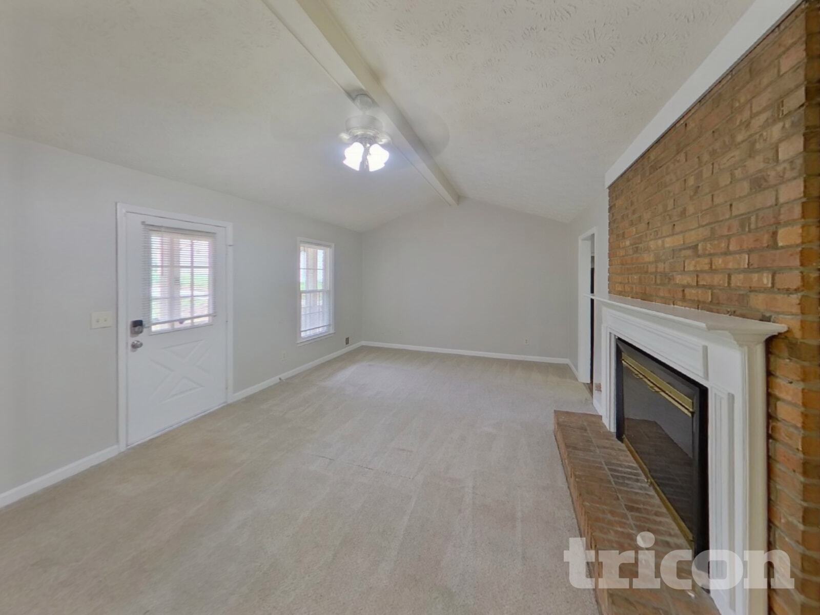 Building Photo - 507 Ironwood Ct SE