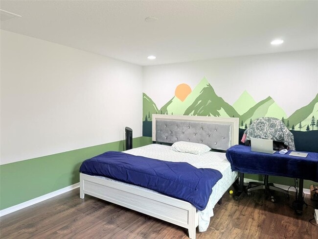 Building Photo - 11131 Sundrift Dr