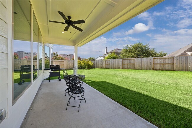 Building Photo - 3212 Bright Maple Dr