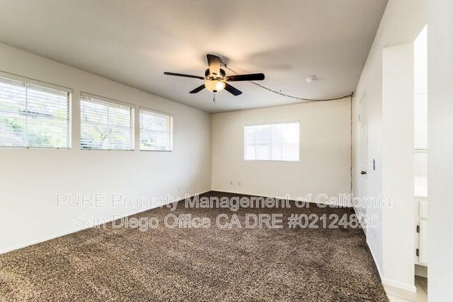 Building Photo - 31977 Arlington Cir