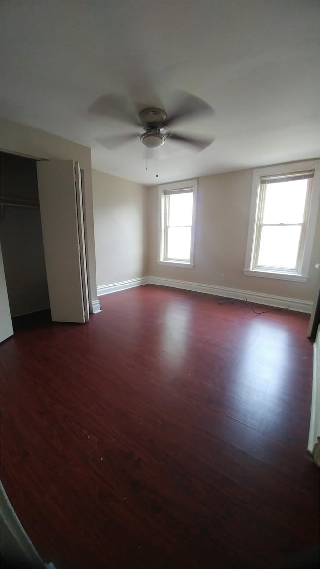 Building Photo - 1415 Sandusky St