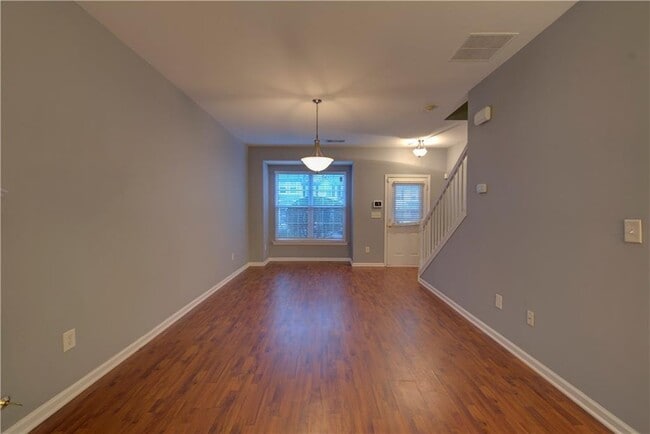 Building Photo - 3283 Hidden Cove Cir NW