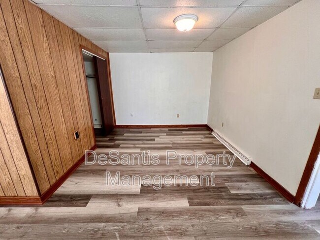 Building Photo - 1509 Hatteras St