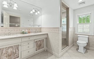 Building Photo - 60 Washington St