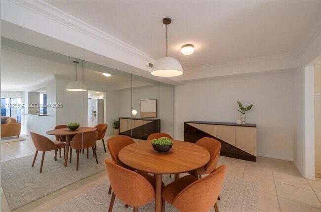 Building Photo - 4000 Towerside Terrace