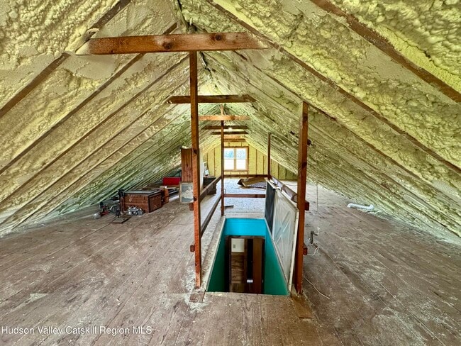 Building Photo - 568 Old Plank Rd