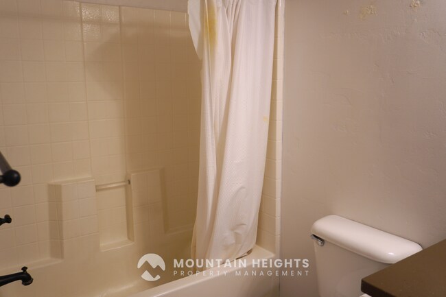 Building Photo - 10983 Sunup Way