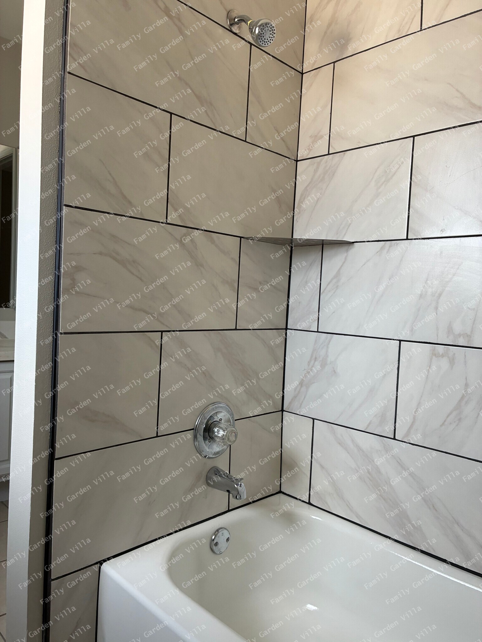 Building Photo - 338 Gloria St