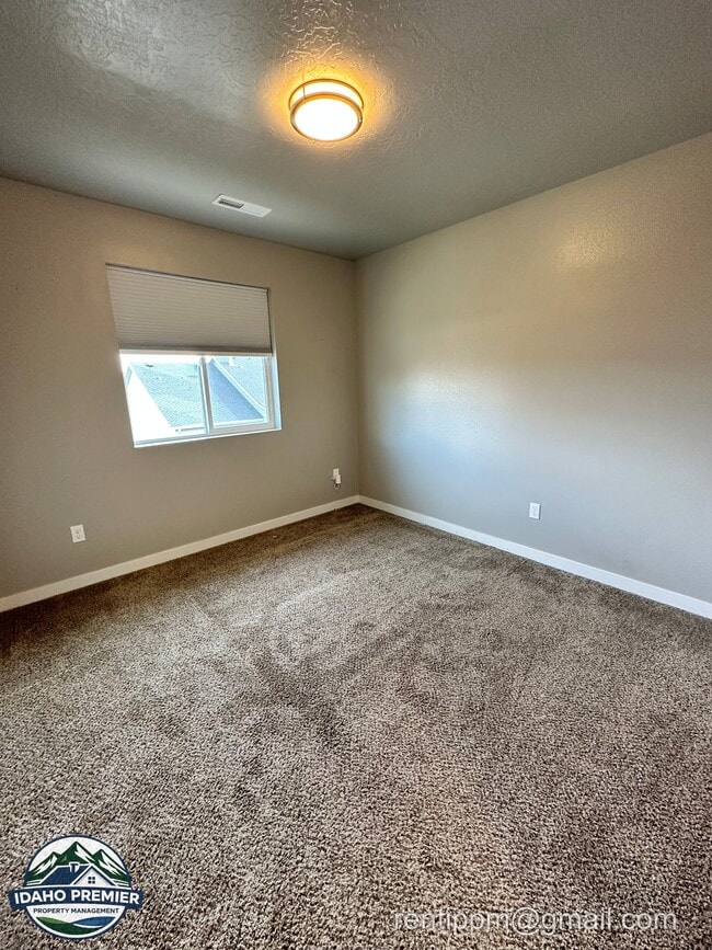 Building Photo - 3314 S Glacier Bay Ave