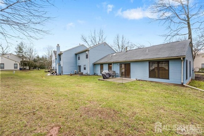 Building Photo - 1801 Timber Oaks Rd