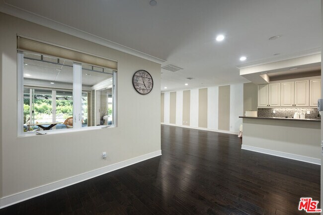 Building Photo - 9 Casaba Rd