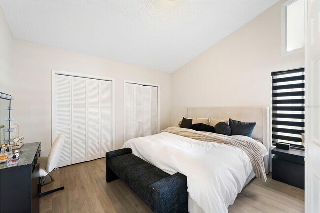 Building Photo - 9785 Piney Point Cir