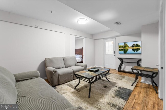 Building Photo - 3108 Appian Way