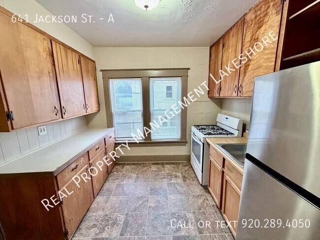 Building Photo - 641 Jackson St